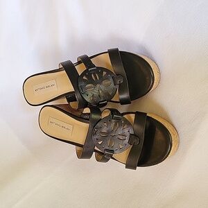 Wedge sandals